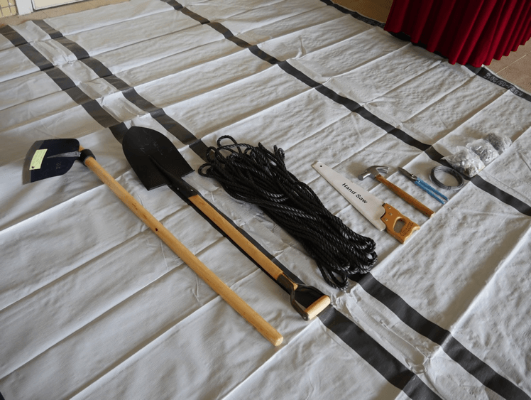 tools for build shelter